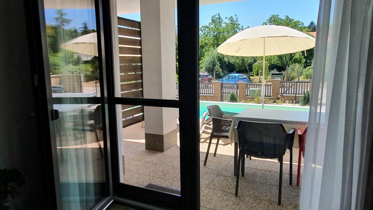 Relax Balaton Apartmanok Balatonfüred Eksteriør bilde