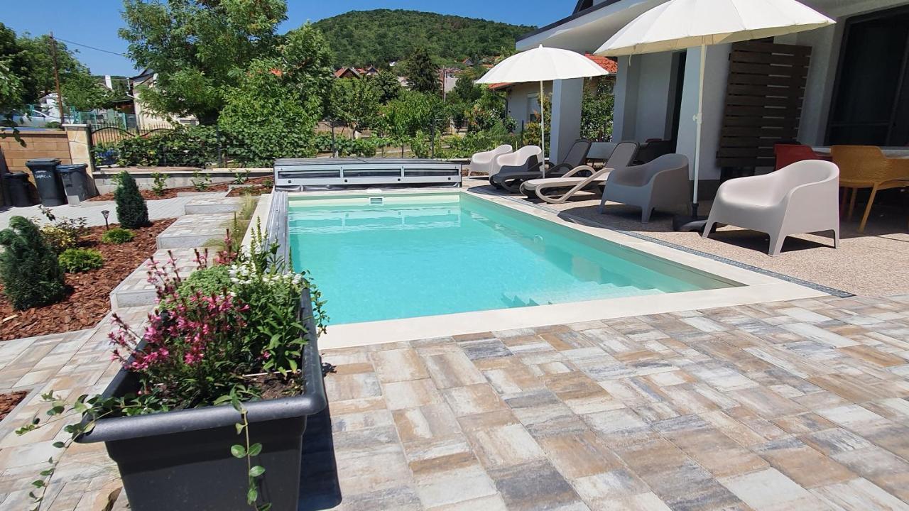 Relax Balaton Apartmanok Balatonfüred Eksteriør bilde
