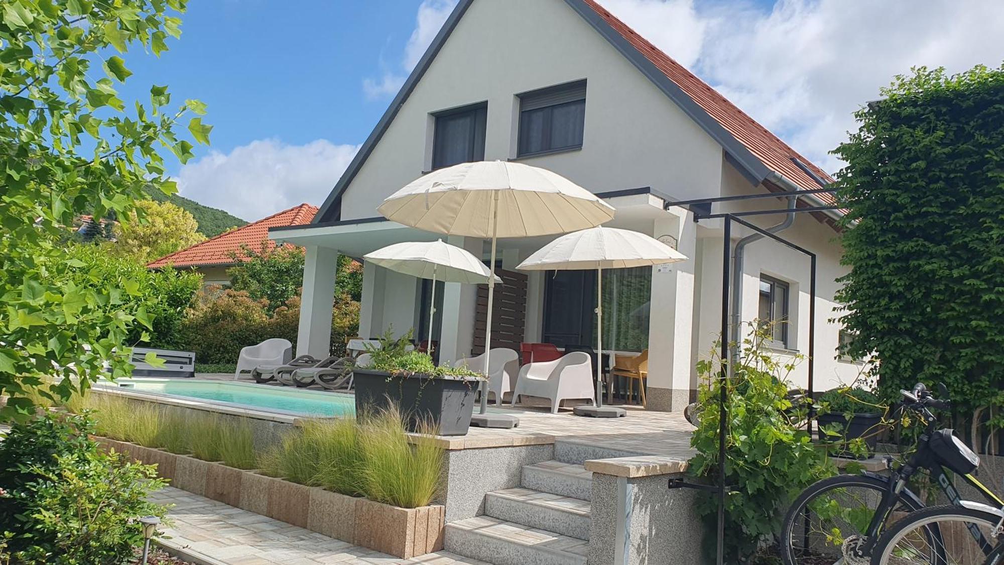 Relax Balaton Apartmanok Balatonfüred Eksteriør bilde