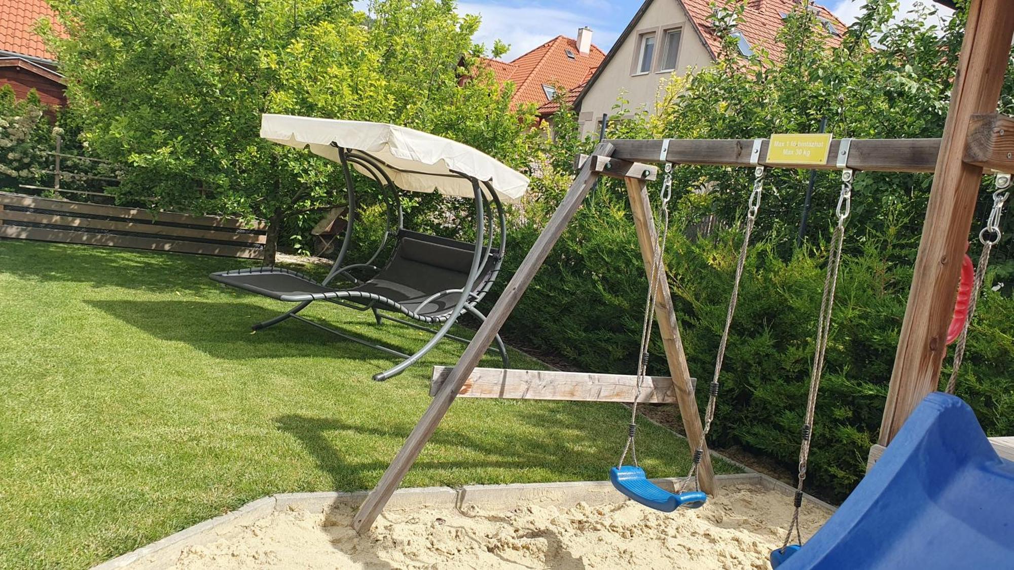 Relax Balaton Apartmanok Balatonfüred Eksteriør bilde